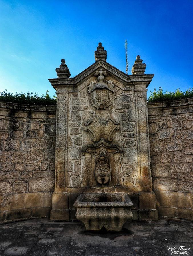 בית הארחה Santar 	Casa Luis De Camoes - Boutique & Literary House מראה חיצוני תמונה